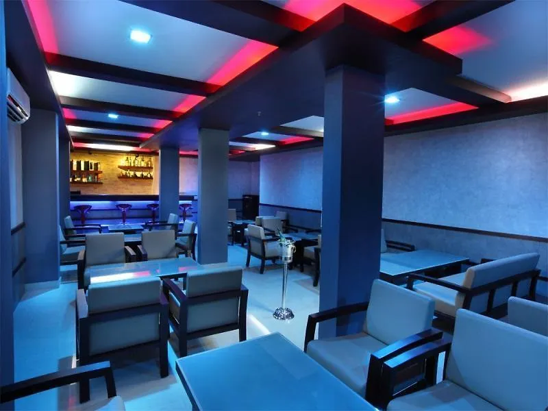 Broad Bean Hotel Tripunithura